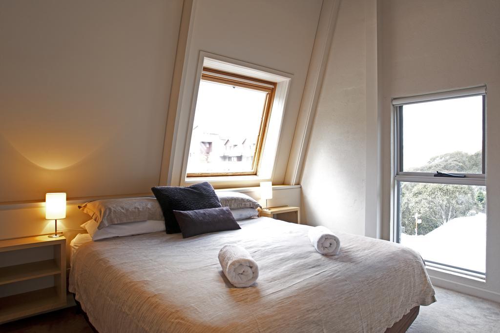 Altitude Apartments Falls Creek Room photo